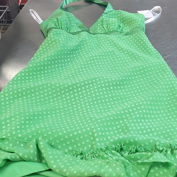 Clothes - Picture 1 of 1